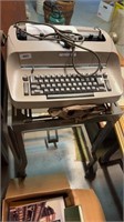 Typewriter / stand