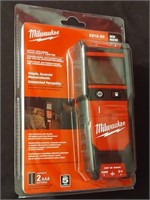 MILWAUKEE VOLTAGE TESTER