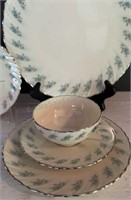 VTG LENOX CHINA Rosedale 5 piece Setting - IN