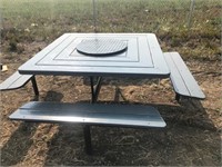 PICNIC TABLE (LAZY SUSAN)