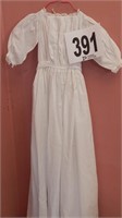 INFANT CHRISTENING GOWN 39 IN