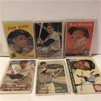 6 TOPPS CARDS