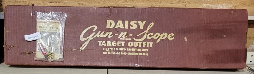 VTG DAISY GUN-N-SCOPE BOX ONLY AND BOOKLET.