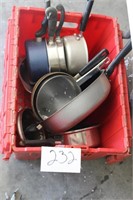 TOTE OF POTS AND PANS
