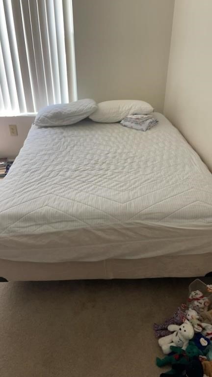 Full size bed and rails no headboard