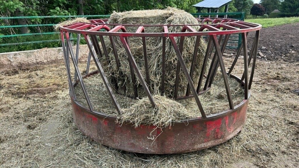 Round bake feeder