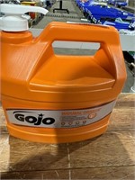 1 Gallon GOJO Hand Cleaning