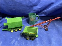 Toy Tractors: Plastic w Mug