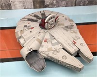 Star Wars Millennium Falcon w/ Chewbacca