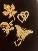 Estate Broaches Rhinestones and Pearls