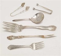 Group of sterling silver flatware pieces - 4 troy