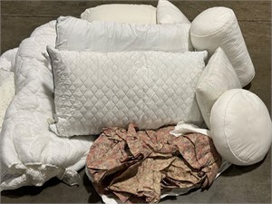 Queen mattress pad and assorted pillows