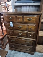 VERY NICE LARGE WOOD CHEST