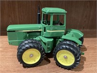 VTG 1/16 John Deere 8650 Toy Tractor