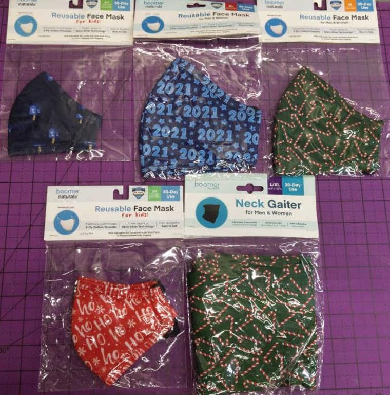 Lot of neck gaiter and reusable face mask