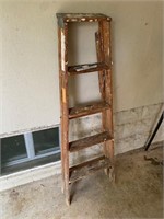 4ft step ladder