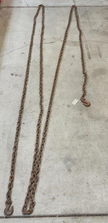 R3 Log Chain 35' long 3/8" link with 2 hooks