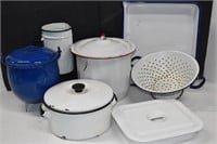 Large Lot of Vtg Metal Enamelware Pots/Dishes