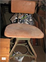 Vintage office chair, swivels