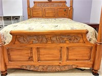 Queen CANOPY Four Poster bed