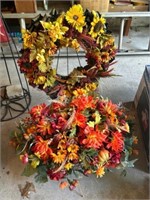Artificial flowers and decor