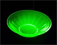 Vintage "Federal" uranium glass bowl