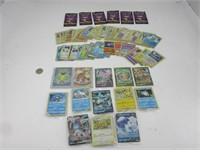 Plusieurs cartes Pokémon avec 6 paquets neufs