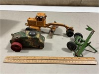MARX Metal Toy Tank Metal Road Grader, Metal Toy