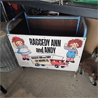 Raggedy Ann & Andy Toy Box (no bottom)