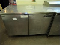 Stainless Steel True Under Counter/Stainless Steel