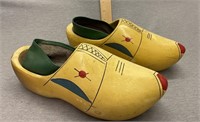 VTG Wooden Shoes With Leather Inserts Laurie Wood