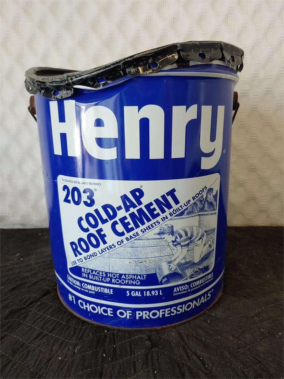 Full 5 Gal Bucket of Henry Cold-AP Roof Cement