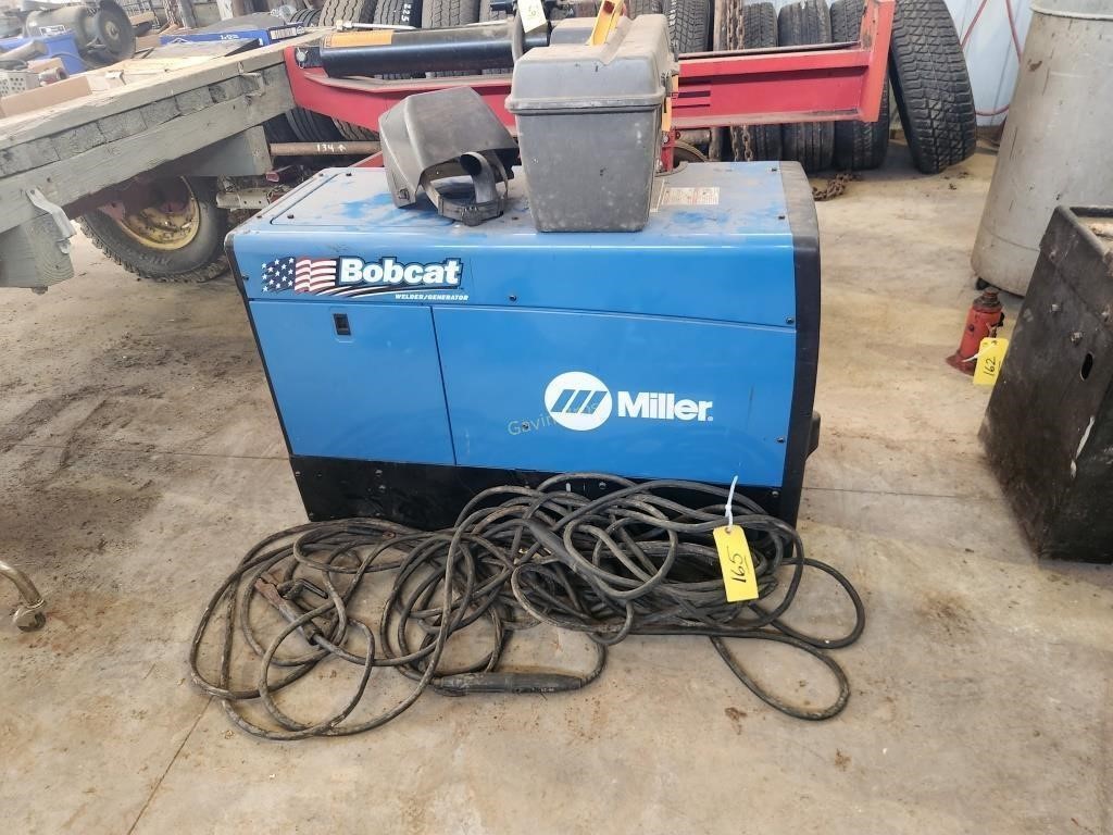 Miller Bobcat 3 Phase CC/CV Welder/Generator