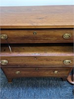 Beautiful 4 drawer hardwood dresser