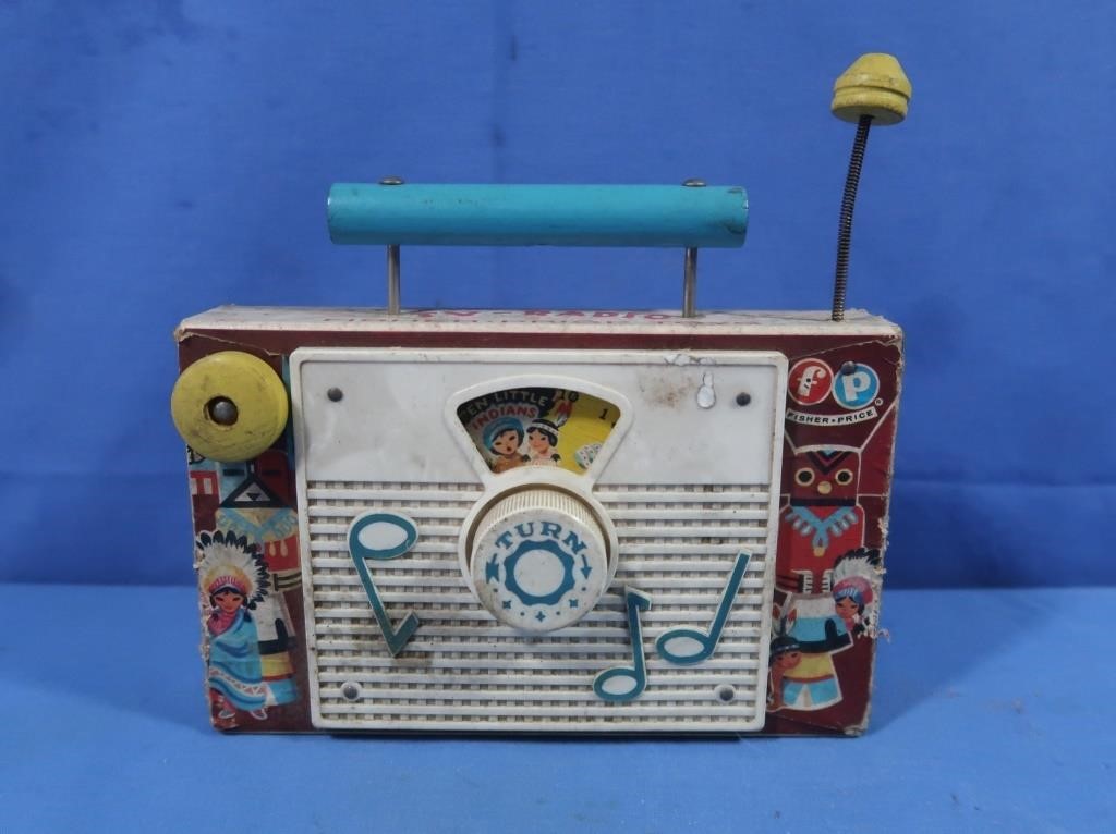 Vintage Fisher Price TV Radio (works)