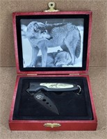 Wolf Collector Pocket Knife In Wooden Box