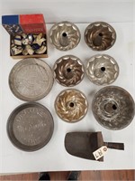 Vintage Pie & Cake Molds & Cutters