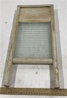 Wood wash board w/ glass insert- no brand or