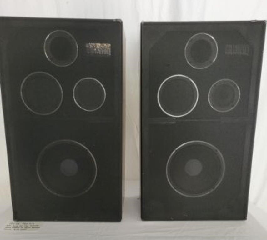 PAIR SPEAKERS