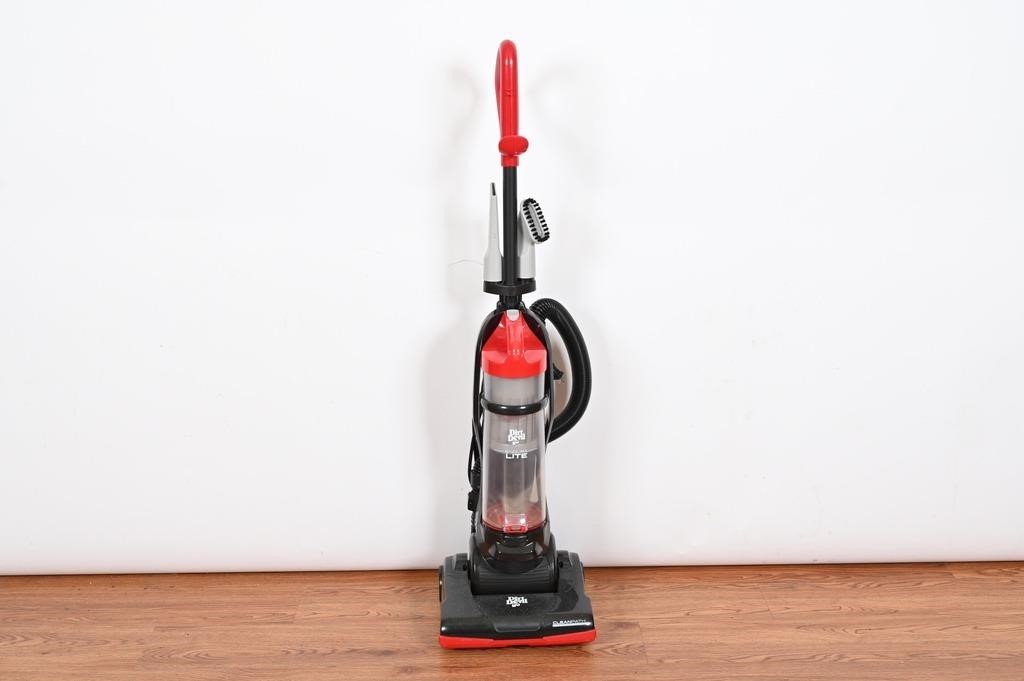 Dirt Devil Vacuum