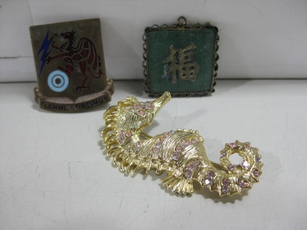 Asian Pendant W/Two Pins Tallest 2"