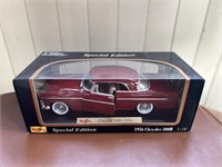 Maisto 1956 Chyrsler 300B Die Cast Car