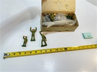 21 Piece Cast Iron Soldiers