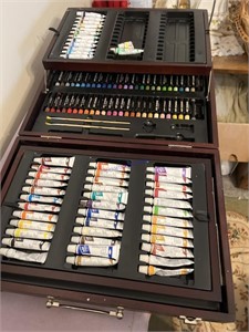 Water coloring, studio, art paint, and chalk set