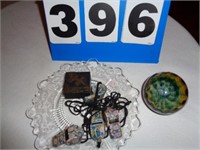 TRAY W/ WHISTLES, PAPER WEIGHT,  & DUCK PRINTERS B