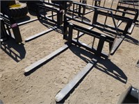 KIVEL 4' Skid Steer Fork Attachment