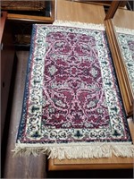 2 x 3 Accent Rug