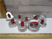 RED HANDLE COOKIE CUTTERS