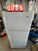 Amana Refrigerator