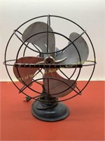 * Vtg Westing house oscillating fan (works)